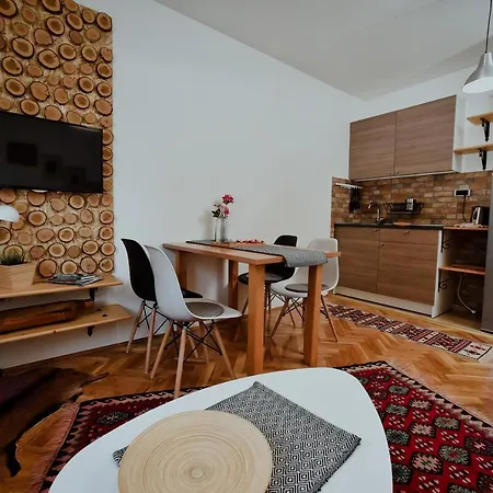 Suncana Dolina Apartament *